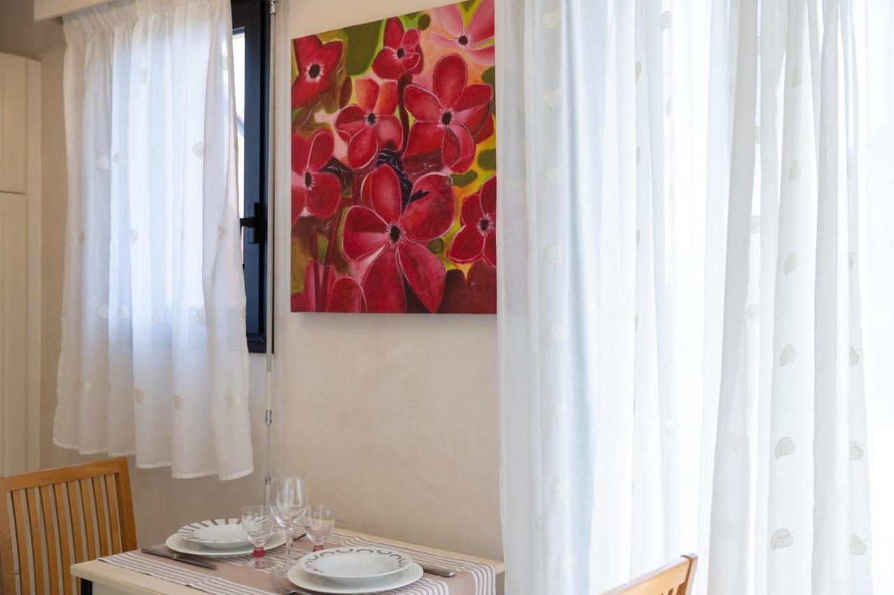 Appartement Studio avec vue sur Montagne à Annecy Extérieur photo